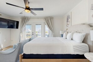 2 chambres, fer et planche à repasser, accès Internet, draps fournis