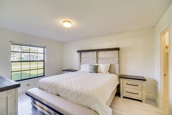 3 bedrooms, internet, bed sheets