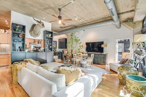 TV, fireplace - Steps to UIC Campus: Condo w/ Community Perks! (Chicago)