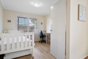 公寓 | 3 間臥室、筆電工作空間、熨斗/熨衣板