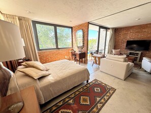 5 chambres, Wi-Fi, draps fournis