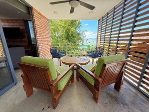 Terrace/patio - Casa San Juan - A Refuge of Luxury and Serenity (San Juan Cosalá)