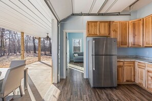 Interior - Lakefront Getaway | Dock, ATVs & Fall Colors (Theodosia)