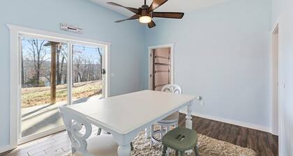 Lakefront Getaway | Dock, ATVs & Fall Colors