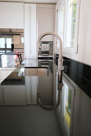 Private kitchen - Vacation home Mostelrain, Sattel-Hochstuckli (Sattel)