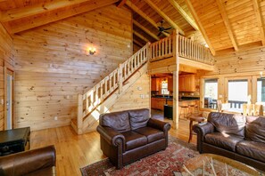 Smart TV, fireplace, printers