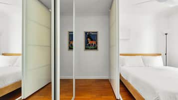 1 bedroom, iron/ironing board, bed sheets