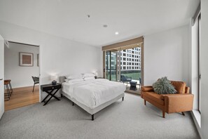 Apartment | 2 bedrooms, laptop workspace, iron/ironing board, bed sheets - Bright 2-bed Apartment With Gym, BBQ & Pool Access (Canberra)