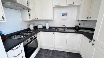 Diskmaskin och grytor/köksredskap