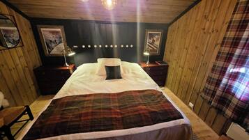Cabin, 4 Bedrooms, Terrace | 4 bedrooms