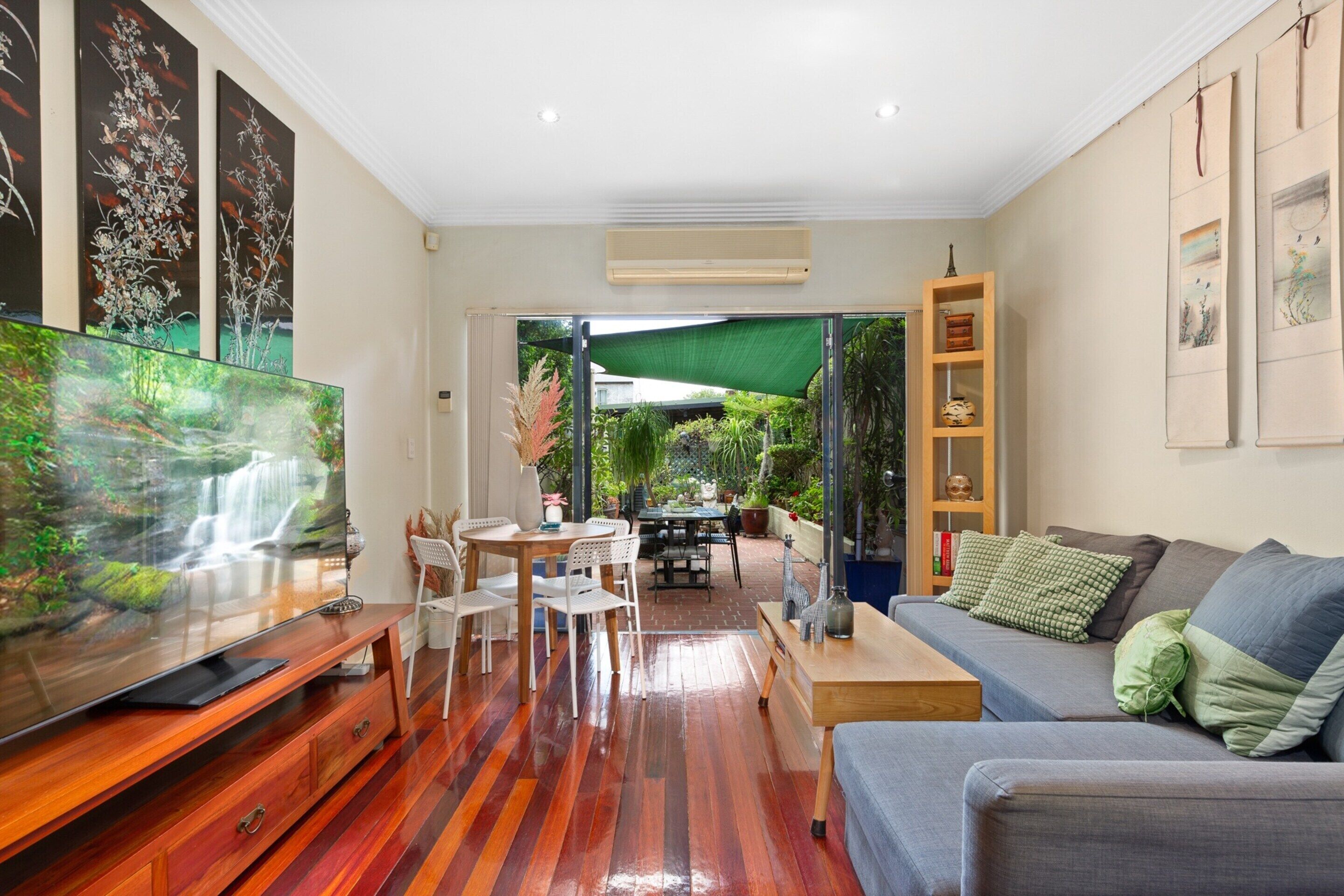 Apartment | Living room