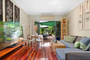 غرفة المعيشة