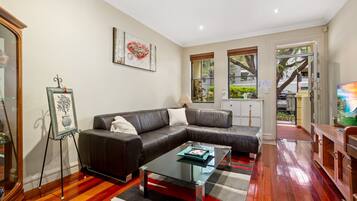 Apartment | Living room