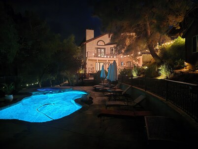 Sleepy Valley Sanctuary with pool, hot tub, steam shower, workout room,OHV close