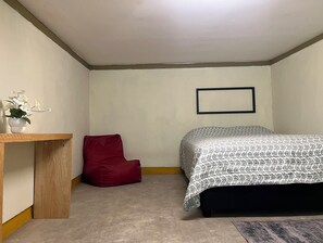 Classic Loft, Patio, Garden View | Free WiFi