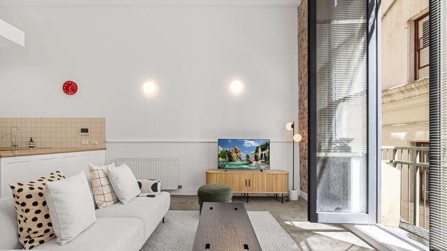 經典1臥城市住宿鄰近餐廳及巷弄