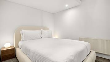 Apartment | 1 bedroom, iron/ironing board, bed sheets