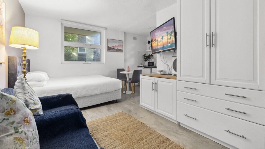 Chic Urban Paddington Escape