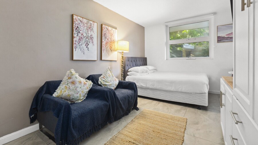 Chic Urban Paddington Escape