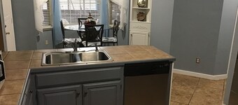 Charming 3-bedroom 2.5 bath house in pleasant Yazoo City with plenty of space