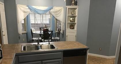 Charming 3-bedroom 2.5 bath house in pleasant Yazoo City with plenty of space