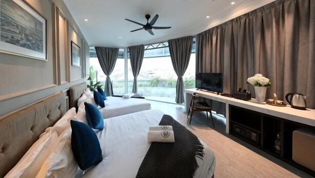 Room - Manhattan Residence (George Town)