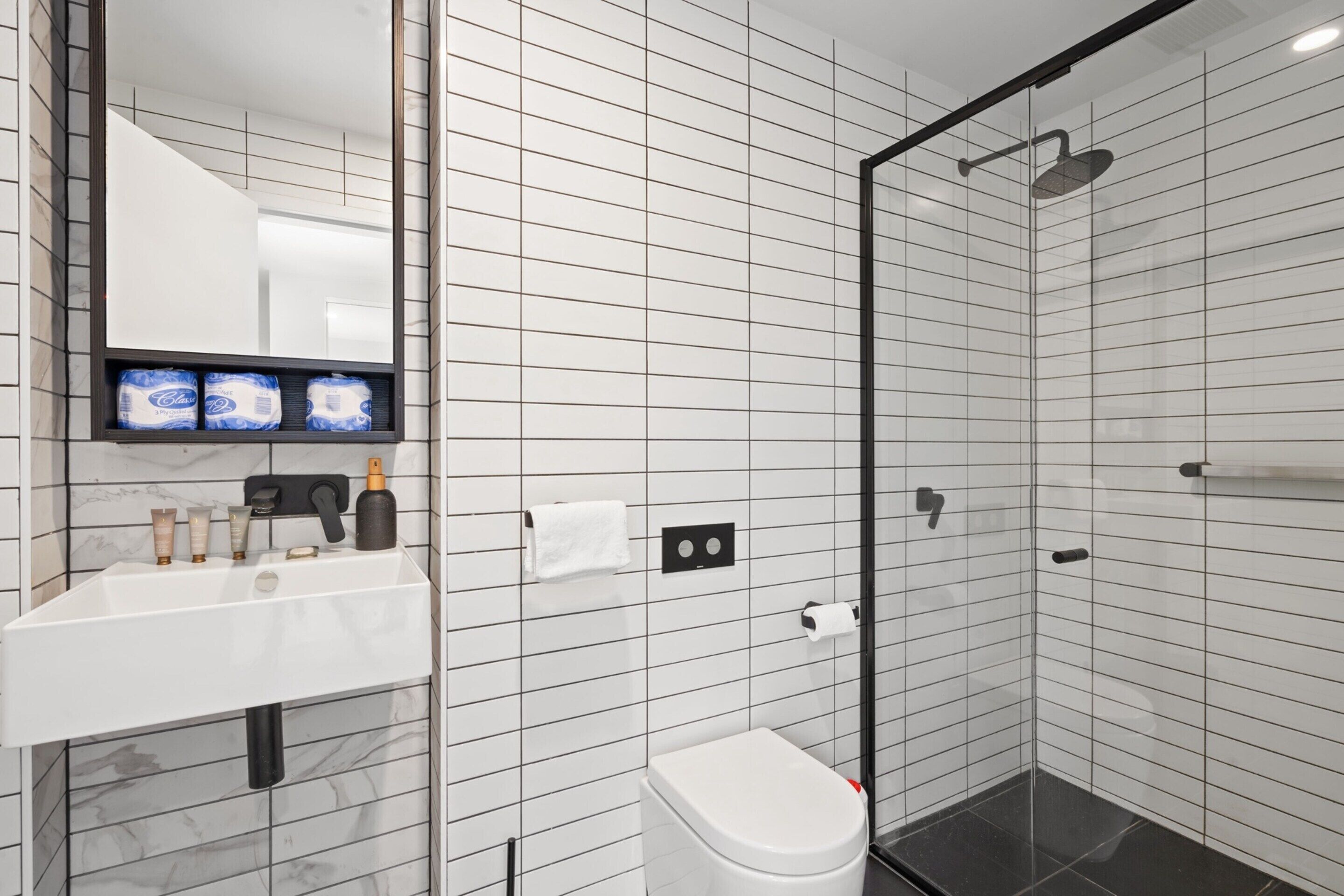 Apartment | Bathroom