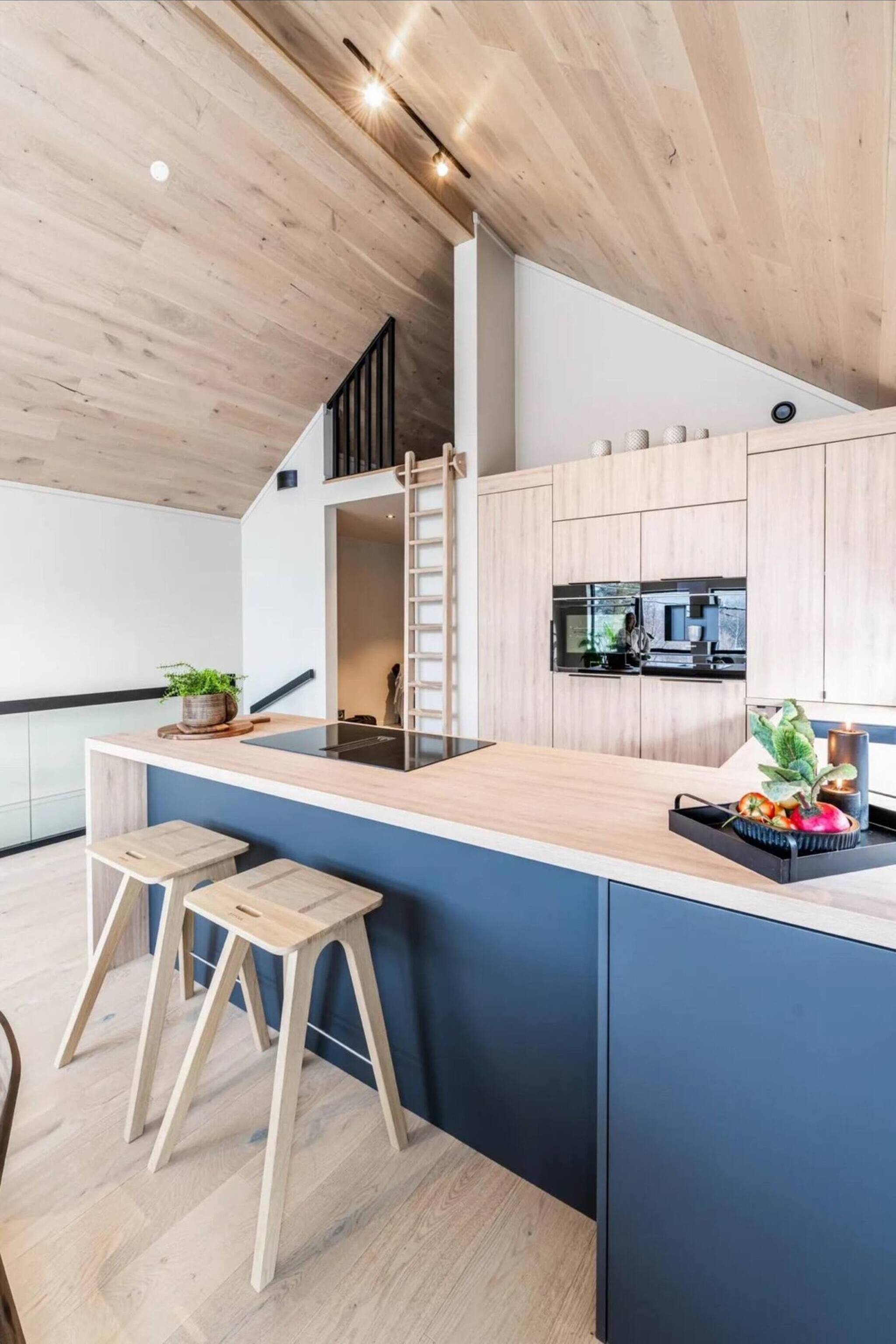 House, 3 Bedrooms, Balcony, City View | Interior