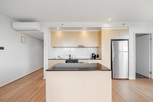 Apartment | Private kitchen | Fridge, microwave, oven, stovetop