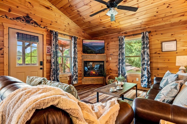 Basic Cabin | Iron/ironing board, free WiFi