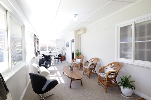 Heritage Home With BBQ & Outdoor Fire Pit