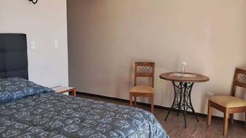 3 habitaciones, internet y ropa de cama