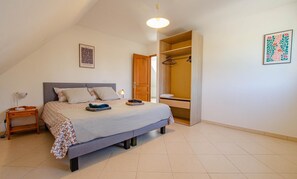 6 soverom, reiseseng for barn og wi-fi (inkludert)