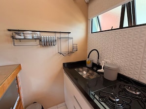 Apartment | Private kitchen - Lindo loft decorado centro com garagem  (São Roque)