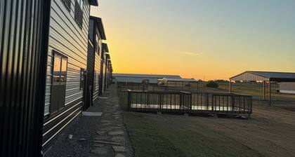 3-bedroom town home just 20 minutes from Norman and OU campus
and downtown