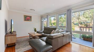 Apartment | Living room