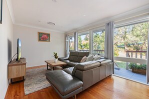 Apartment | Living room