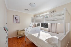 Căn hộ | 3 phòng ngủ, bàn ủi/dụng cụ ủi quần áo, bộ trải giường