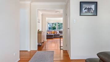 Apartment | Living room