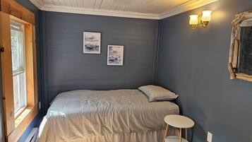 3 عدّة غرف نوم وواي فاي وملاءات أسرّة