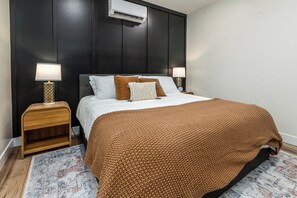 1 bedroom, iron/ironing board, travel cot, free WiFi