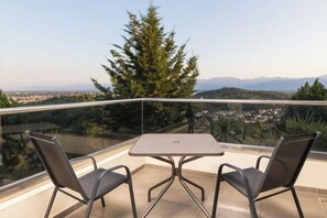 Cribs/infant beds - Ananti Resort & Spa (Trikala)