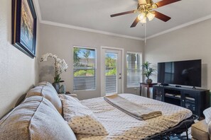 Fer et planche à repasser, Wi-Fi, draps fournis