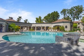 Pool - 1st Floor Condo close to Westworld &TPC + Pool&Spa (Scottsdale)