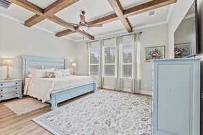 4 habitaciones, tabla de planchar con plancha y wifi gratis 