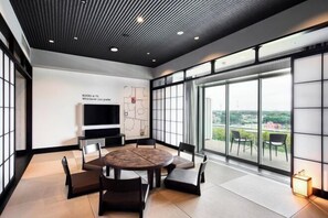 Room - IN THE LIBRARY hotel and books TOKOROZAWA (Tokorozawa)