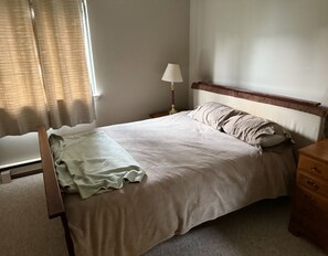 3 Schlafzimmer, Schreibtisch, Bügeleisen/Bügelbrett, Internetzugang