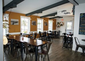 تناول الطعام