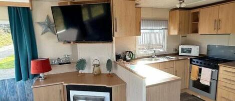 廚房用具/餐具/器皿