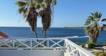 Uncle Bob`s Reef: Oceanfront Paradise – 1 Bedroom, 2 Bath Townhome